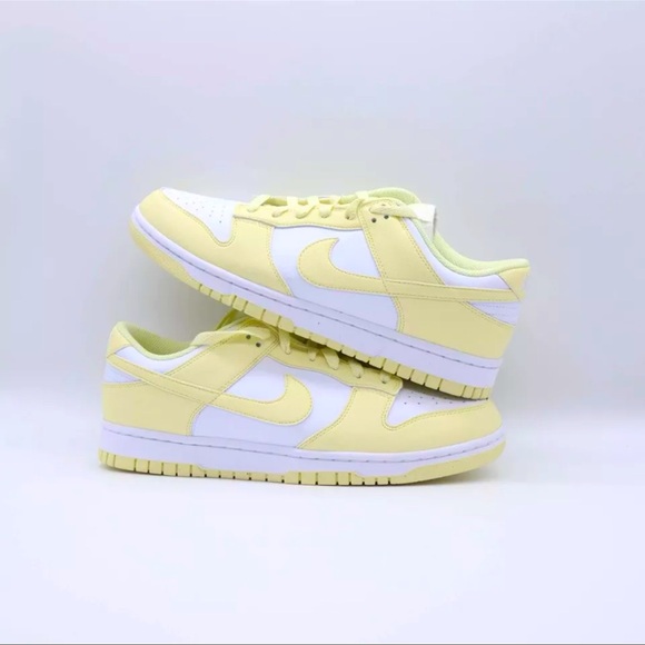 🍌 Nike Dunk Low Yellow 🍌